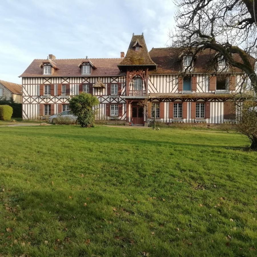 Bed and Breakfast Lieu Baudouin Livarot-Pays-d'Auge Экстерьер фото